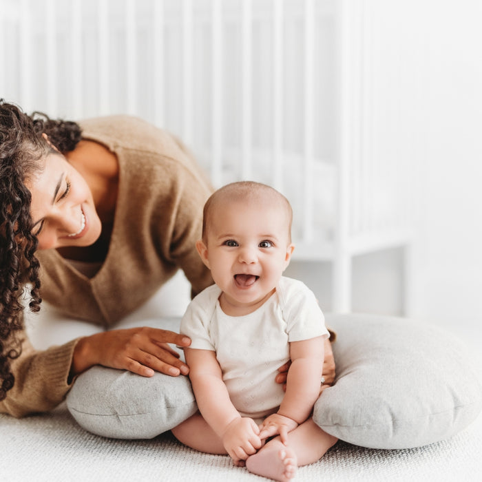 Baby Showing Gifting: Nursing & Feeding Pillows