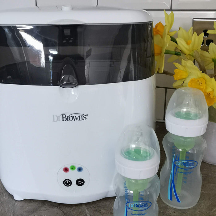 How to Clean and Sterilise your Baby Bottles